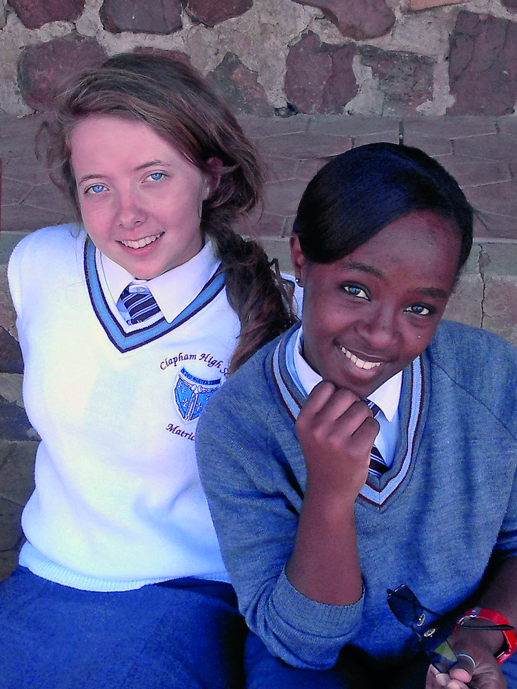 Austauschschülerin mit Freundin in Südafrika